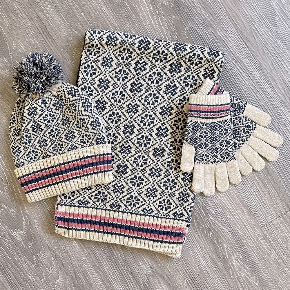 Patterned Knit Beanie, Scarf and Gloves Set